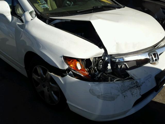 2HGFA16508H357817 - 2008 HONDA CIVIC LX WHITE photo 9