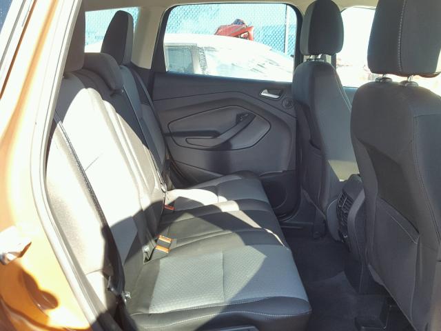 1FMCU0GD4HUB26694 - 2017 FORD ESCAPE SE 棕色 照片 6