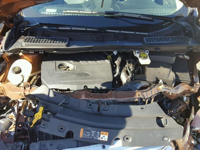 1FMCU0GD4HUB26694 - 2017 FORD ESCAPE SE 棕色 照片 7