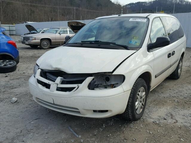 1D4GP24RX6B716015 - 2006 DODGE GRAND CARA WHITE photo 2