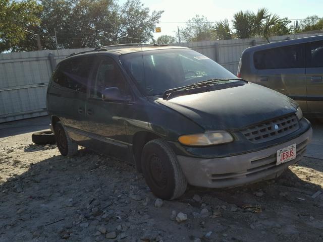 2P4FP25B9VR262927 - 1997 PLYMOUTH VOYAGER GREEN photo 1