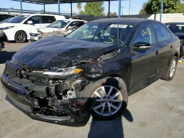 3VWDX7AJ3CM314415 - 2012 VOLKSWAGEN JETTA SE 黑色 照片 2
