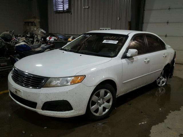 KNAGE228795313638 - 2009 KIA OPTIMA WHITE photo 2