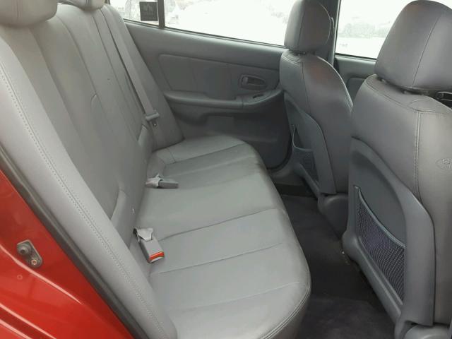 KMHDN46DX5U160645 - 2005 HYUNDAI ELANTRA GL RED photo 5