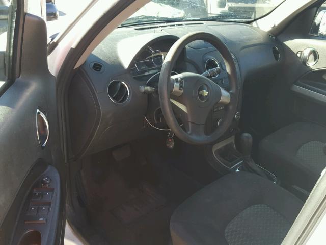 3GNBAADB0AS597384 - 2010 CHEVROLET HHR LS WHITE photo 9