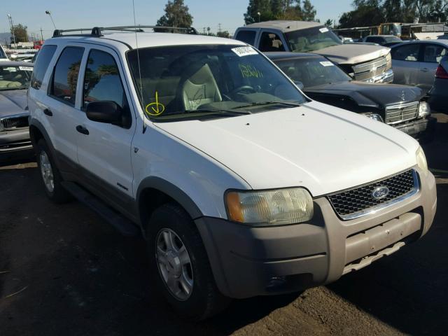 1FMYU03161KC67933 - 2001 FORD ESCAPE XLT WHITE photo 1