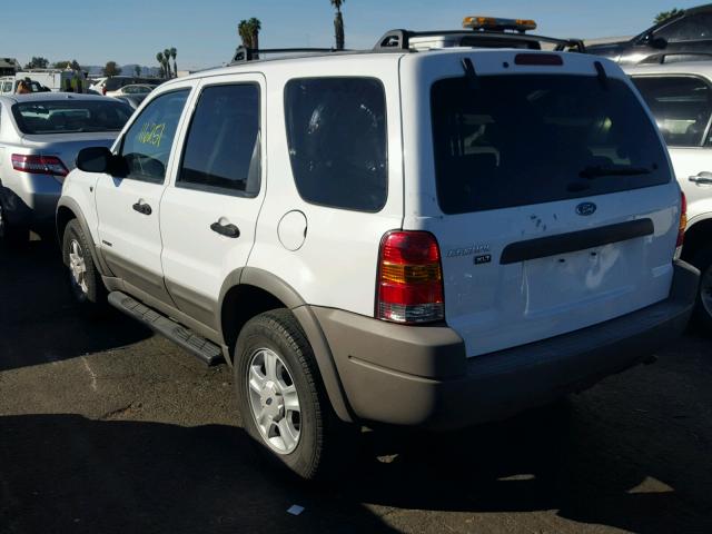 1FMYU03161KC67933 - 2001 FORD ESCAPE XLT WHITE photo 3