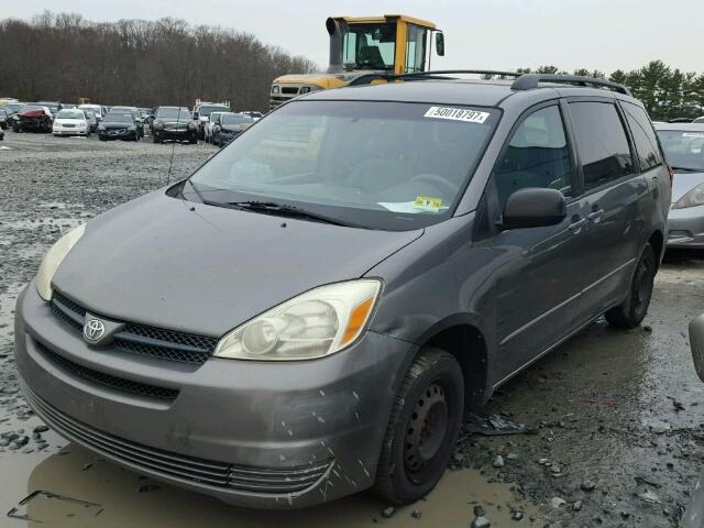 5TDZA23C94S205213 - 2004 TOYOTA SIENNA CE CHARCOAL photo 2