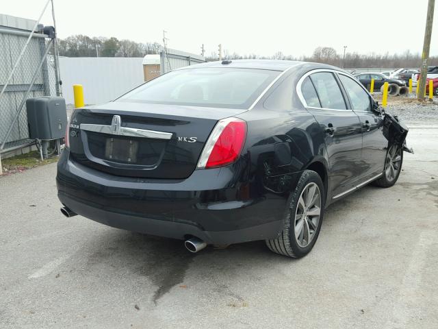 1LNHM93R09G629618 - 2009 LINCOLN MKS CHARCOAL photo 4