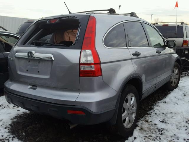 JHLRE48518C025471 - 2008 HONDA CR-V EX SILVER photo 4