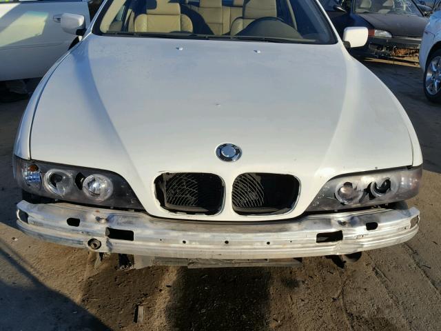 WBADT63483CK33702 - 2003 BMW 530 I AUTO WHITE photo 9