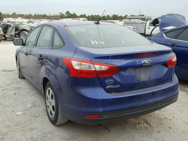 1FAHP3E29CL235130 - 2012 FORD FOCUS S BLUE photo 3