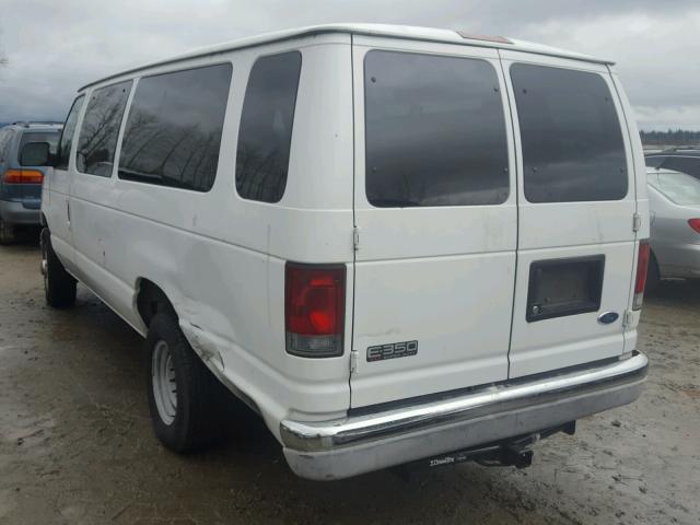 1FBSS31S72HB52399 - 2002 FORD ECONOLINE WHITE photo 3