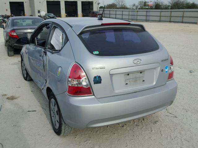 KMHCM36C08U101527 - 2008 HYUNDAI ACCENT GS SILVER photo 3