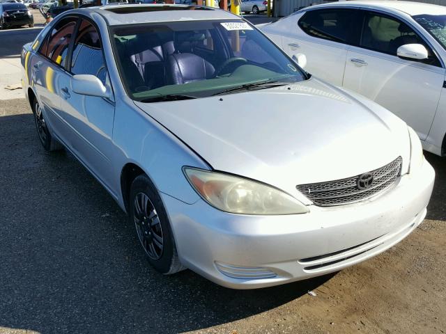 4T1BE32K92U593276 - 2002 TOYOTA CAMRY LE SILVER photo 1