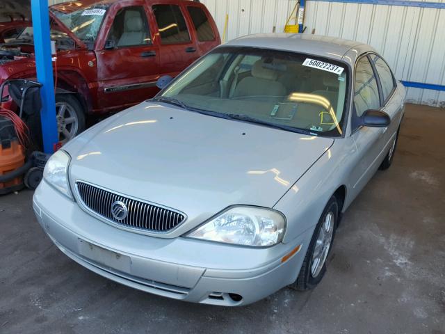 1MEFM50215A625214 - 2005 MERCURY SABLE GS CREAM photo 2