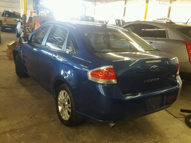 1FAHP35NX8W184916 - 2008 FORD FOCUS SE BLUE photo 3