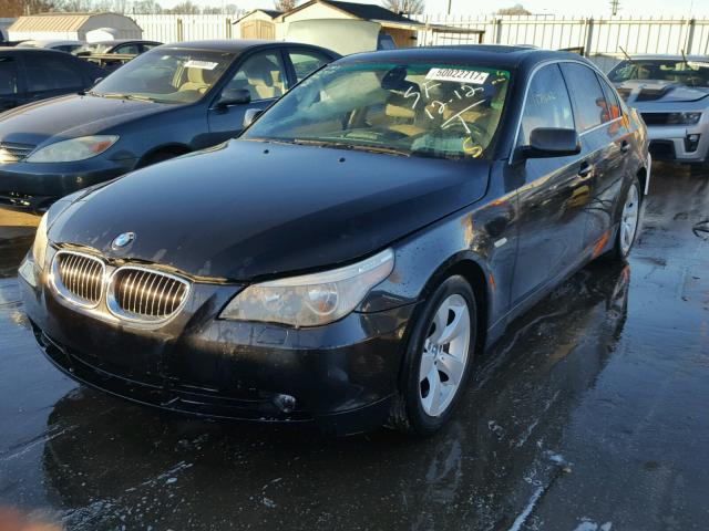 WBANE53567CY06166 - 2007 BMW 525 I BLACK photo 2