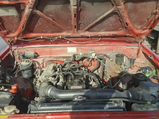 JT4RN63S3H0160443 - 1987 TOYOTA PICKUP RN6 RED photo 7