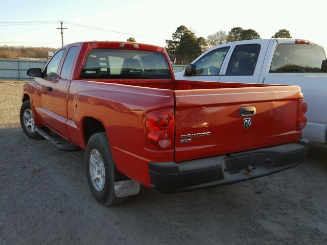 1D7HE42K95S289424 - 2005 DODGE DAKOTA SLT RED photo 3