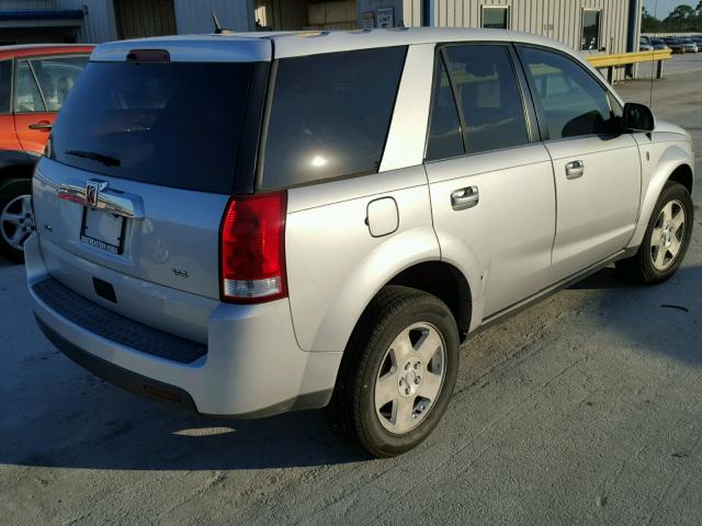 5GZCZ53407S864610 - 2007 SATURN VUE SILVER photo 4