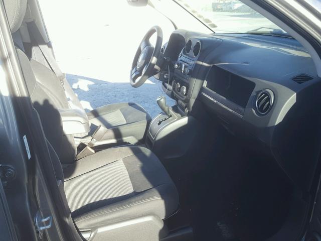 1J4NF1FB0BD280088 - 2011 JEEP COMPASS SP GRAY photo 5