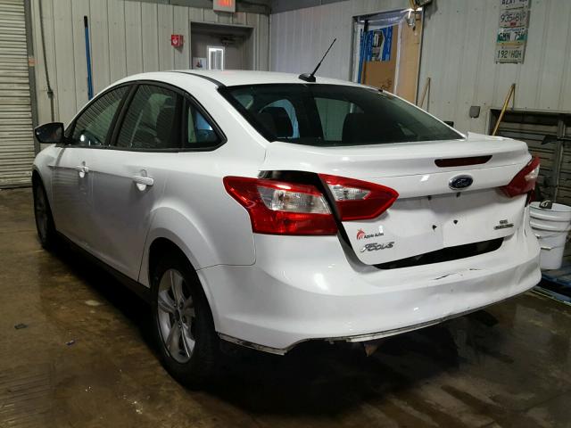 1FADP3F27DL324869 - 2013 FORD FOCUS SE WHITE photo 3