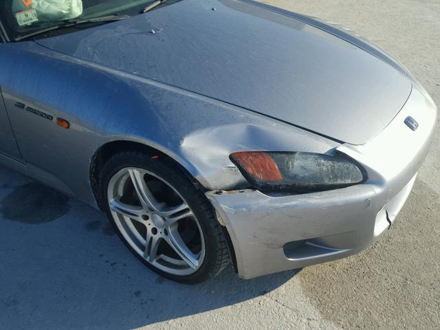 JHMAP11471T001328 - 2001 HONDA S2000 SILVER photo 9