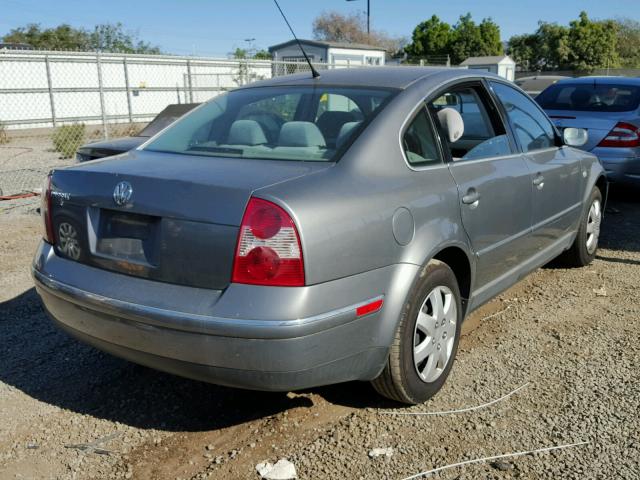 WVWMD63B44P050970 - 2004 VOLKSWAGEN PASSAT GL GRAY photo 4