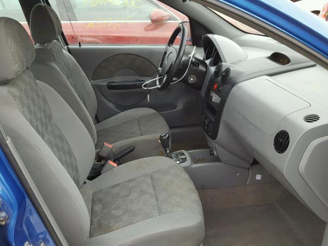 KL1TD52675B478564 - 2005 CHEVROLET AVEO BASE BLUE photo 5