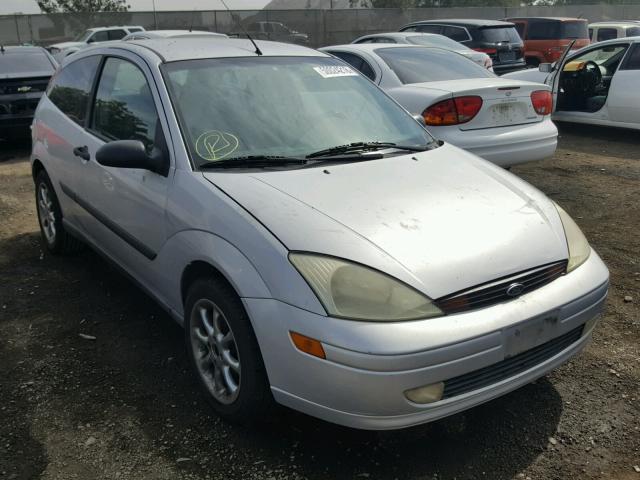 3FAHP31331R170997 - 2001 FORD FOCUS ZX3 SILVER photo 1