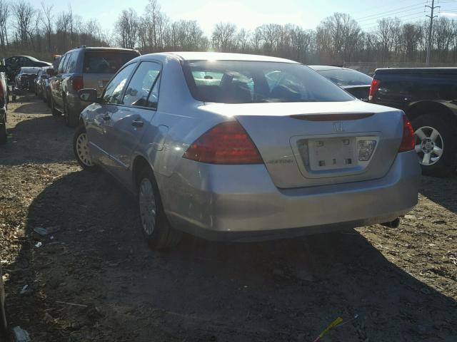 1HGCM56157A172447 - 2007 HONDA ACCORD VAL SILVER photo 3