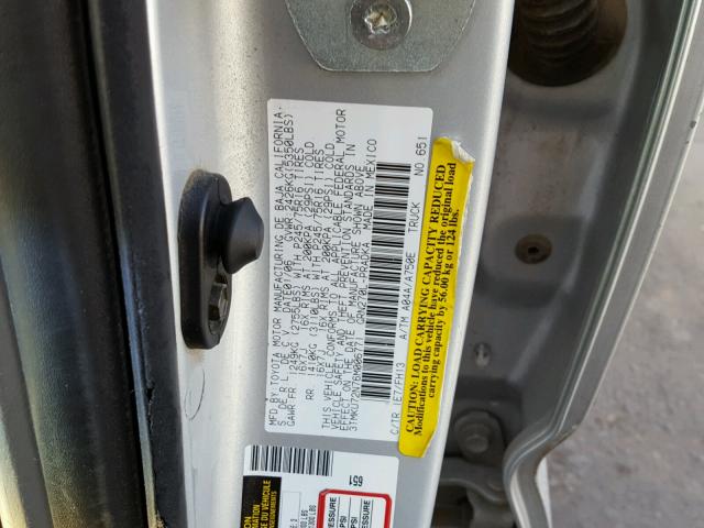 3TMKU72N76M006771 - 2006 TOYOTA TACOMA DOU SILVER photo 10