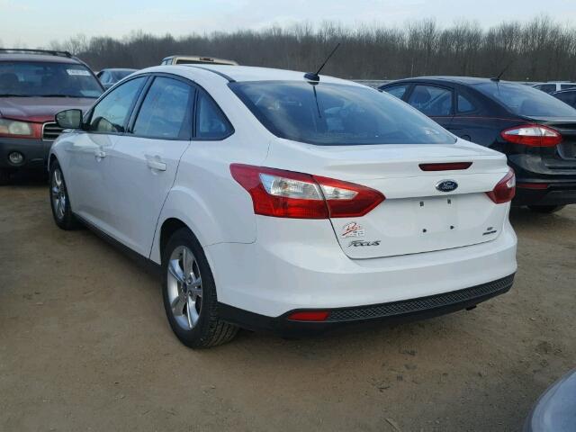 1FADP3F27EL186736 - 2014 FORD FOCUS SE WHITE photo 3