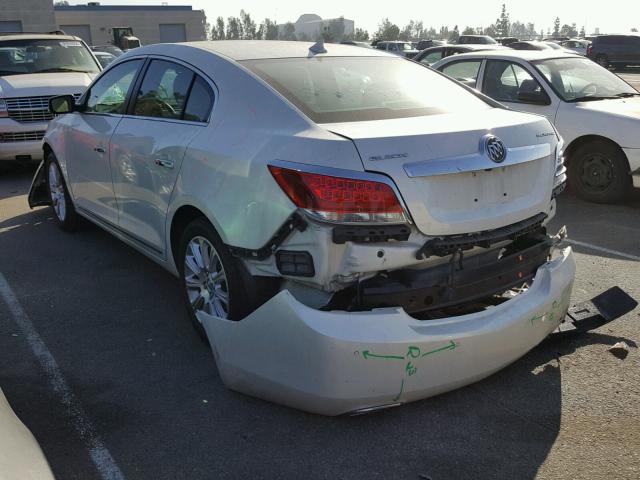 1G4GC5E33DF334074 - 2013 BUICK LACROSSE WHITE photo 3