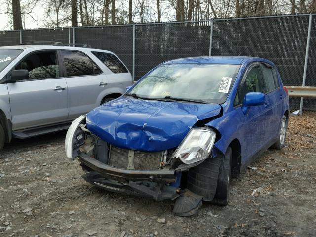 3N1BC13E48L386310 - 2008 NISSAN VERSA S BLUE photo 2