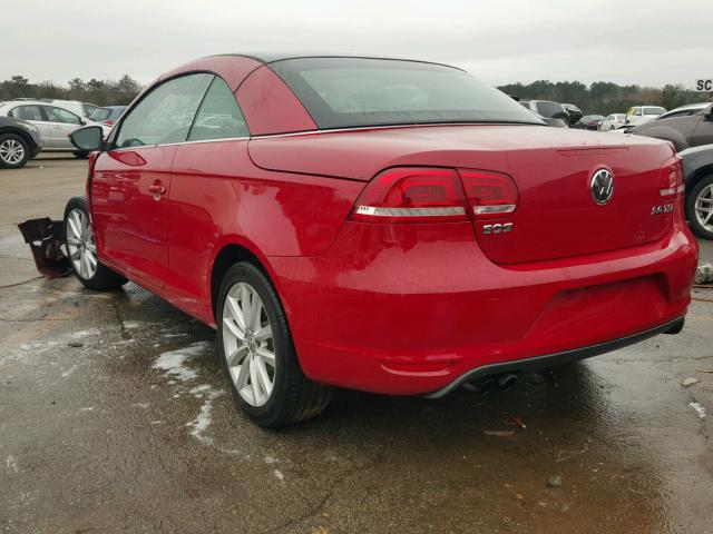 WVWBW8AH8EV004740 - 2014 VOLKSWAGEN EOS KOMFOR RED photo 3