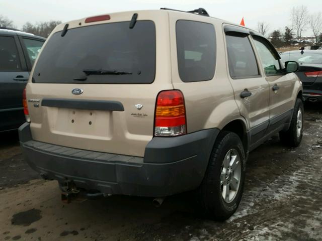 1FMCU93157KA13377 - 2007 FORD ESCAPE XLT GOLD photo 4