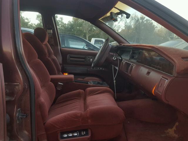 1G4BT5373NR401143 - 1992 BUICK ROADMASTER MAROON photo 5