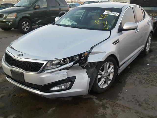 5XXGM4A72DG094800 - 2013 KIA OPTIMA LX SILVER photo 2