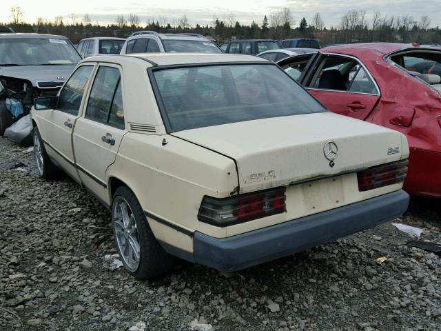 WDBDB22C5FF054087 - 1985 MERCEDES-BENZ 190 D 2.2 BEIGE photo 3