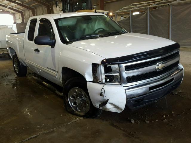 1GCEK29CX9Z142650 - 2009 CHEVROLET SILVERADO WHITE photo 1