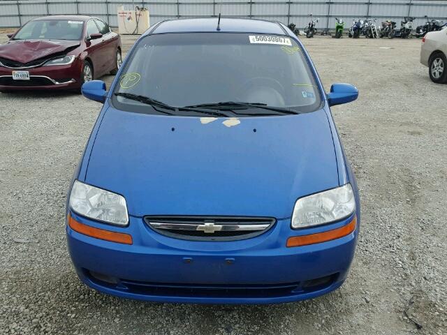 KL1TD66698B124310 - 2008 CHEVROLET AVEO BASE BLUE photo 9