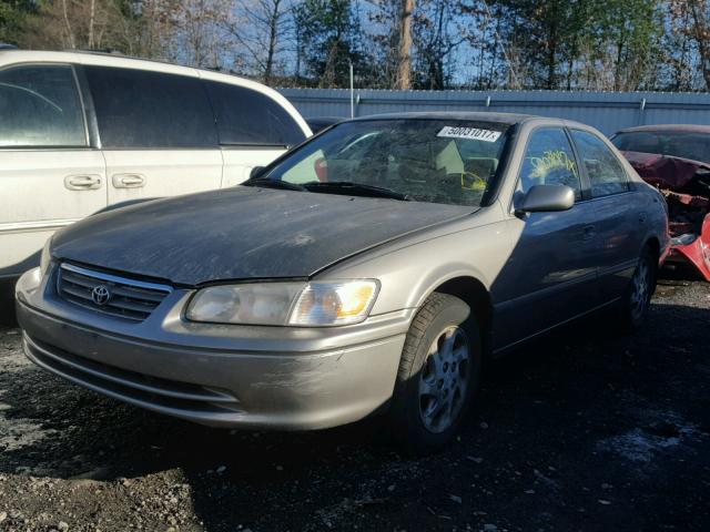 4T1BF22K4YU112317 - 2000 TOYOTA CAMRY LE ნაცრისფერი ფოტო 2