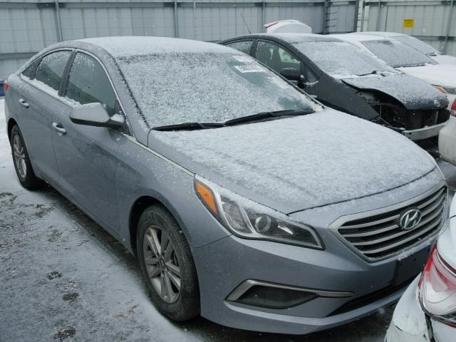 5NPE24AF8HH546649 - 2017 HYUNDAI SONATA SE SILVER photo 1