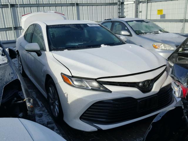 4T1B11HK3JU503304 - 2018 TOYOTA CAMRY L WHITE photo 1