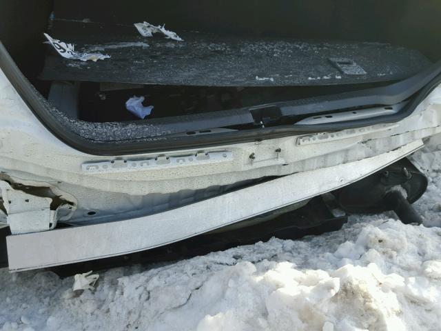 4T1B11HK3JU503304 - 2018 TOYOTA CAMRY L 白色 照片 9