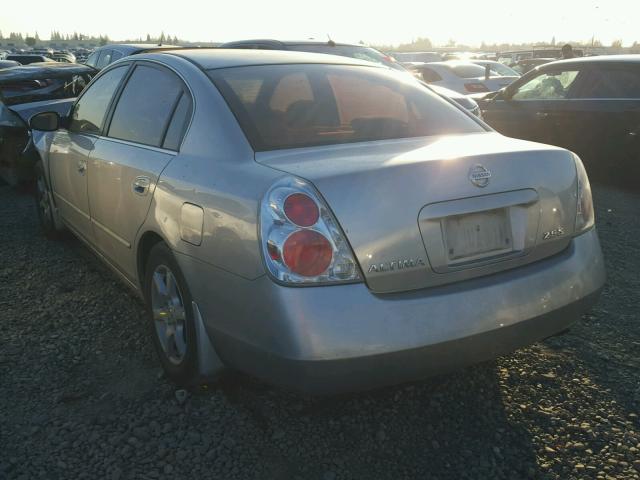 1N4AL11D25C345724 - 2005 NISSAN ALTIMA S SILVER photo 3