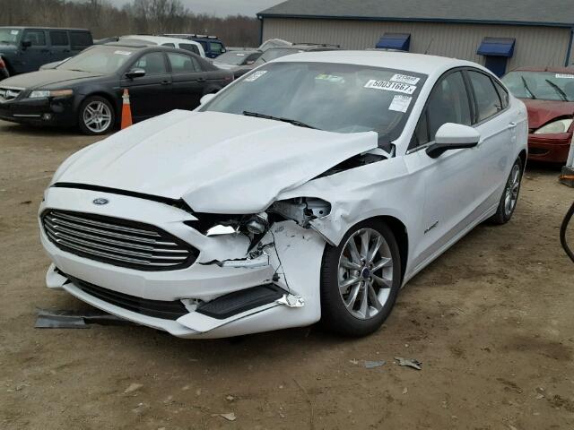 3FA6P0LU0HR385274 - 2017 FORD FUSION SE WHITE photo 2