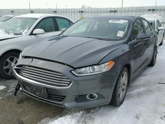 3FA6P0HD8GR367872 - 2016 FORD FUSION SE GRAY photo 2